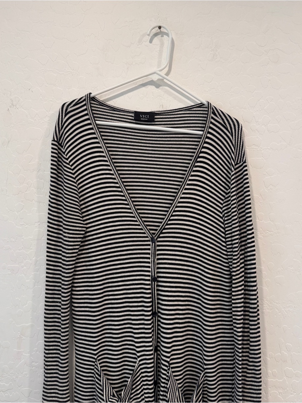 Vici Knit Striped Duster Cardigan Sweater Women’s Medium Black White Striped - Picture 2 of 7